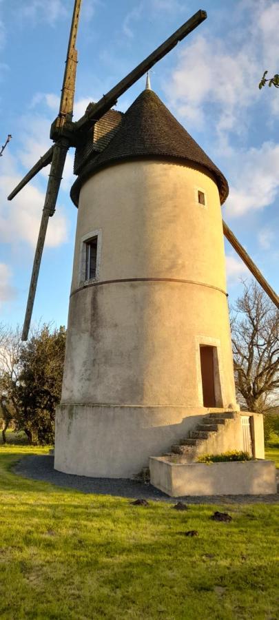 Moulin à vent le champ du trail Villa Saint-Cyr-des-Gats Esterno foto
